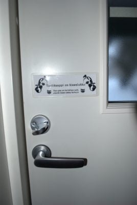 Tuulikaappi helpottaa elämää...